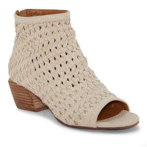 Lucky Brand Women's Mofira Woven Peep Toe Heeled Sandals Size-8.5